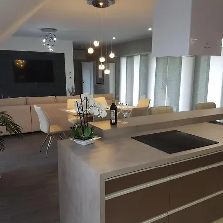 Apartman Evelin Penthouse Apartman Balatonlelle